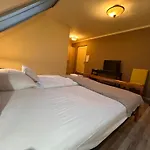 Wein&speiz Fogado Bed & Breakfast Gyorkony