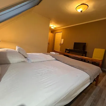 Wein&speiz Fogado Bed & Breakfast Gyorkony