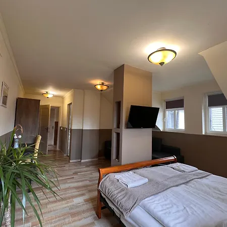 Wein&speiz Fogado Bed & Breakfast