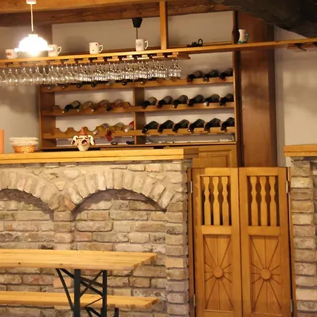 住宿加早餐酒店 Wein&speiz Fogado